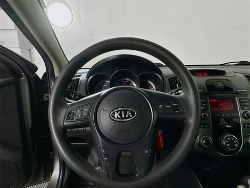 Used 2013 Kia Forte EX image 11