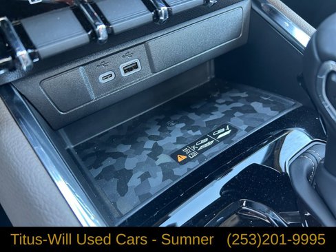 Used 2024 GMC Canyon Denali image 36