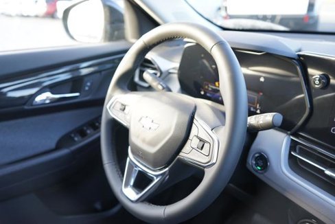 New 2025 Chevrolet TrailBlazer LT w/ Convenience Package image 23