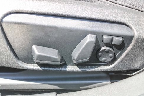 Used 2022 BMW 228i Gran Coupe w/ Convenience Package image 22