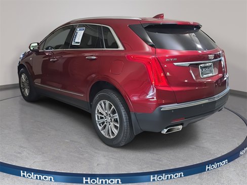 Used 2018 Cadillac XT5 Luxury w/ Driver Awareness Package image 7