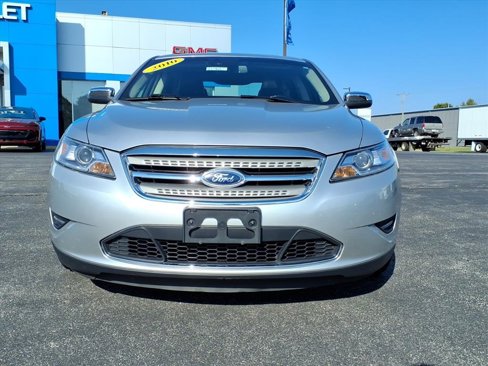 Used 2010 Ford Taurus Limited image 2