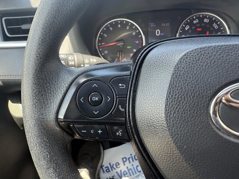 Used 2019 Toyota RAV4 XLE image 28