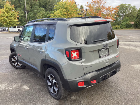 Used 2021 Jeep Renegade Trailhawk w/ Trailer Tow Group image 5