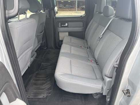 Used 2013 Ford F150 XLT w/ Trailer Tow Pkg image 9