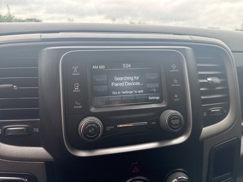 Used 2015 RAM 1500 Express image 26
