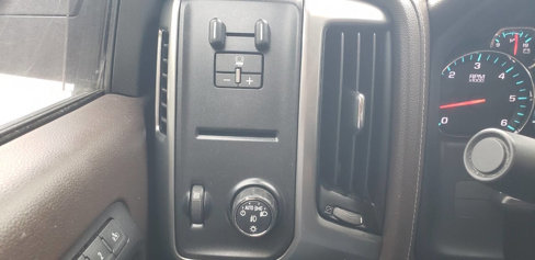 Used 2018 Chevrolet Silverado 1500 LTZ w/ Sport Package image 23
