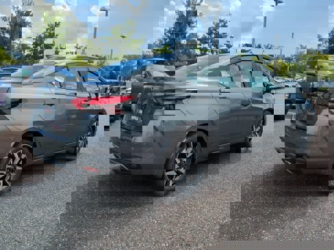 New 2025 Nissan Versa SV image 4