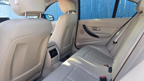 Used 2016 BMW 320i Sedan image 15