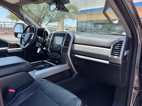 Used 2017 Ford F350 Lariat w/ Tow Technology Bundle image 31