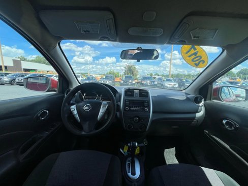 Used 2017 Nissan Versa SV image 12