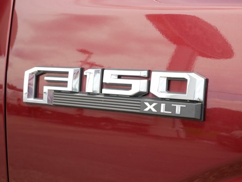 Used 2015 Ford F150 XLT w/ Equipment Group 301A Mid image 4