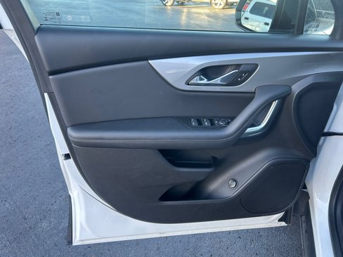 Used 2021 Chevrolet Blazer LT image 16