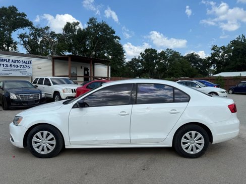 Used 2013 Volkswagen Jetta S image 3