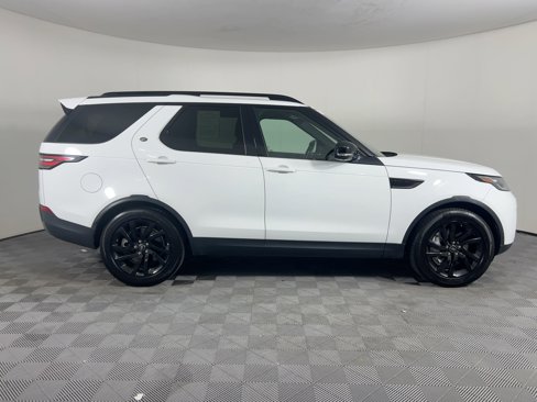Used 2018 Land Rover Discovery HSE image 6