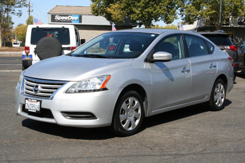 Used 2015 Nissan Sentra S image 5