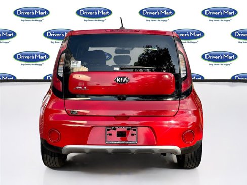 Used 2018 Kia Soul + image 7