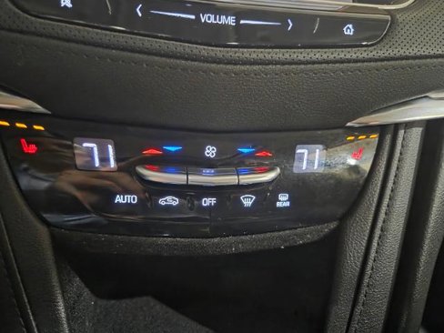 Used 2019 Cadillac XT5 Luxury image 22