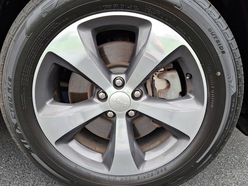 Used 2020 Jeep Cherokee Limited image 8
