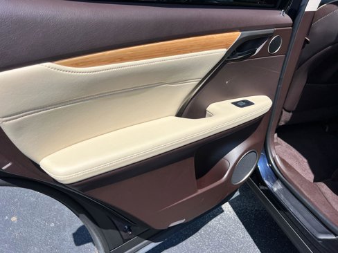 Used 2019 Lexus RX 350L FWD image 23