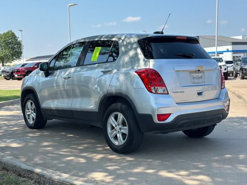 Used 2017 Chevrolet Trax LS image 14
