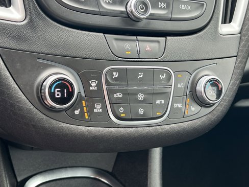Used 2024 Chevrolet Malibu LT image 20