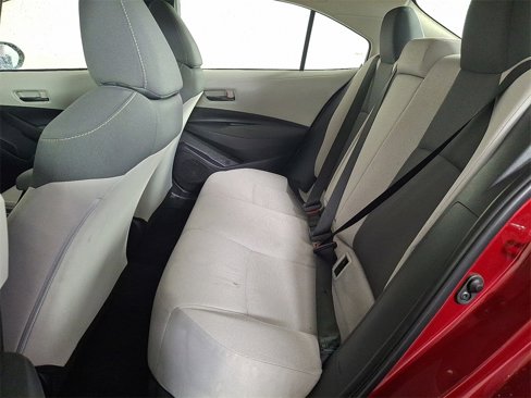 Used 2022 Toyota Corolla LE image 14