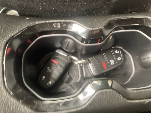 Used 2017 Jeep Renegade Altitude image 38