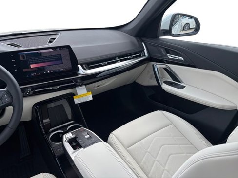 New 2026 BMW X1 xDrive28i w/ Technology Package image 27