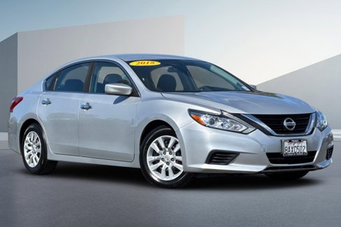 Used 2018 Nissan Altima 2.5 S w/ S Convenience Package image 2