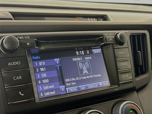 Used 2018 Toyota RAV4 LE image 24