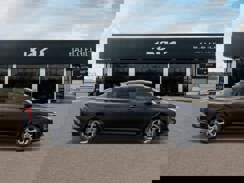 New 2025 Kia K4 LXS image 7