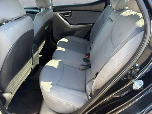 Used 2013 Hyundai Elantra GLS image 14