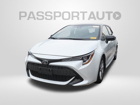 Certified 2022 Toyota Corolla SE w/ SE Preferred Package image 3