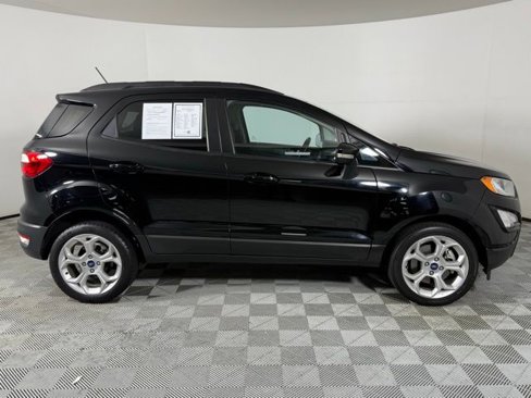 Used 2021 Ford EcoSport SE w/ SE Convenience Package image 8