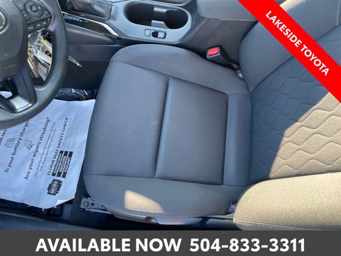 Used 2023 Toyota Corolla LE image 31
