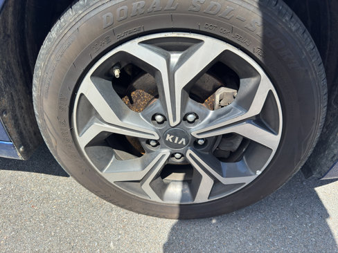 Used 2020 Kia Forte LXS image 12