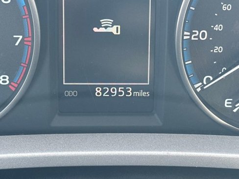 Used 2018 Toyota RAV4 XLE image 16