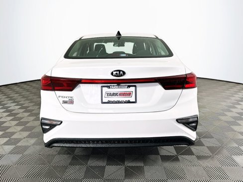 Used 2021 Kia Forte Sedan image 9