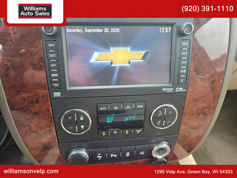 Used 2013 Chevrolet Suburban LTZ image 22