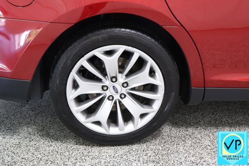 Used 2015 Ford Taurus Limited image 33