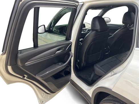 Certified 2022 BMW X3 xDrive30i w/ Convenience Package image 23