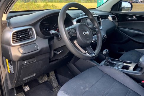Used 2016 Kia Sorento LX image 15