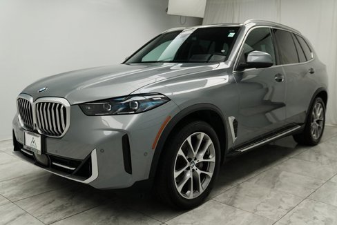 Used 2024 BMW X5 xDrive40i w/ Premium Package image 4