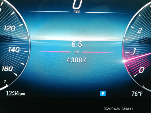 Certified 2024 Mercedes-Benz GLE 350 4MATIC image 34