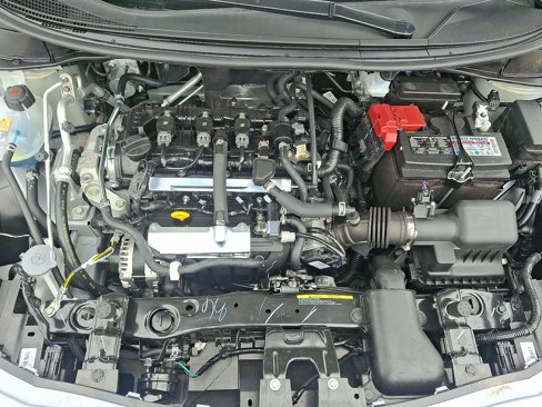 New 2025 Nissan Versa SV w/ Trunk Package image 20