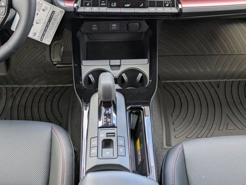 New 2025 Toyota Prius Plug-In Hybrid image 19