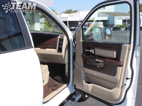 Used 2016 RAM 1500 Laramie w/ Convenience Group image 26