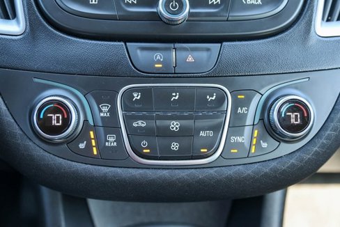 Used 2023 Chevrolet Malibu LT image 22