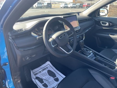 New 2025 Jeep Compass Latitude w/ Altitude Special Edition image 20